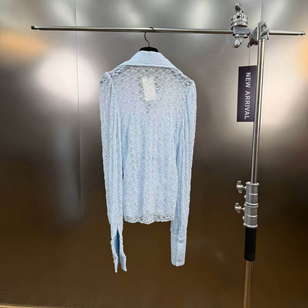 Lace set with buckles