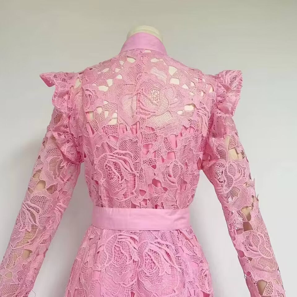 Elegant retro lace dress