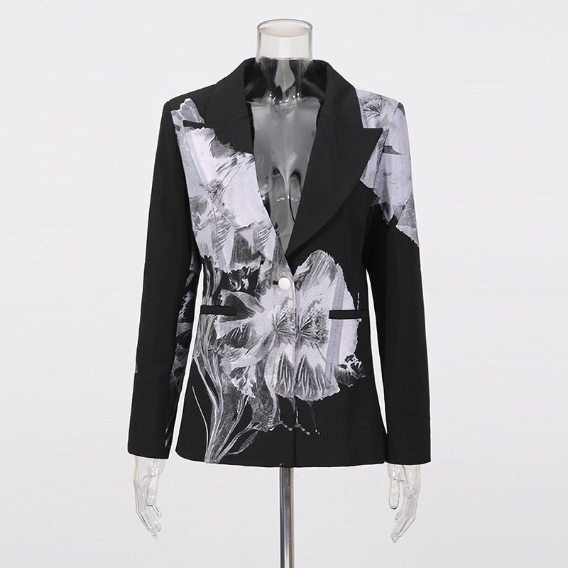 Elegant asymmetric suit