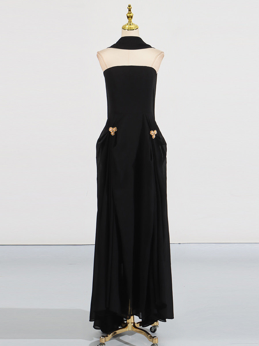 The black maxi dress