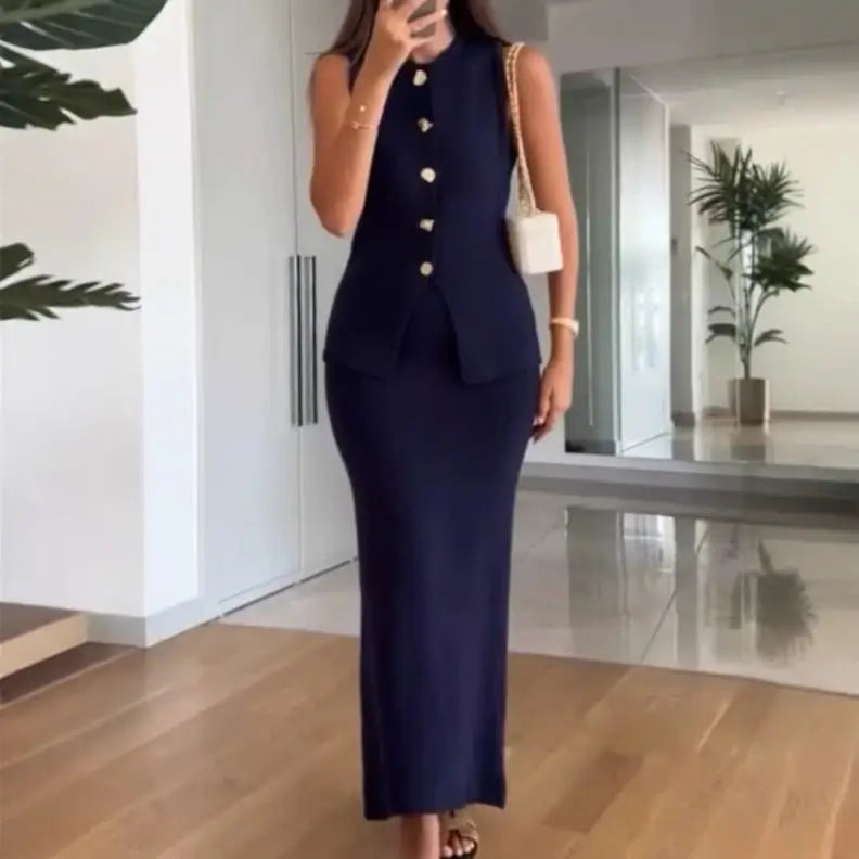 Knitted trendy set