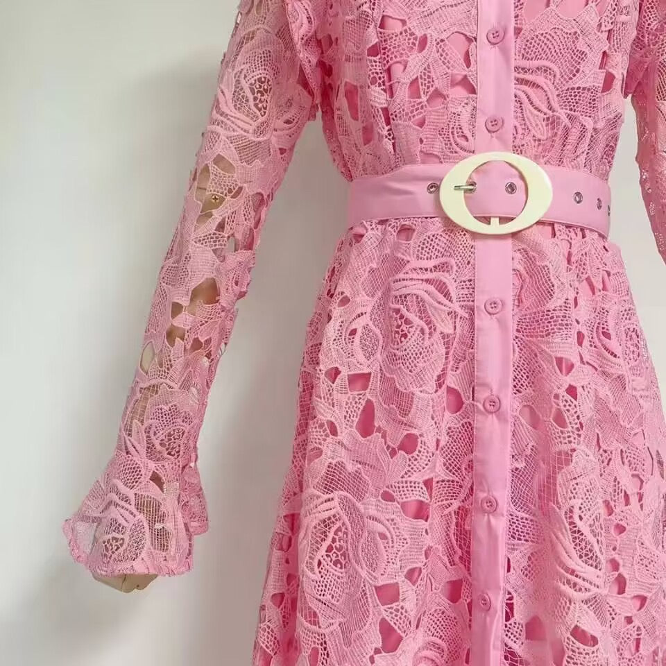 Elegant retro lace dress