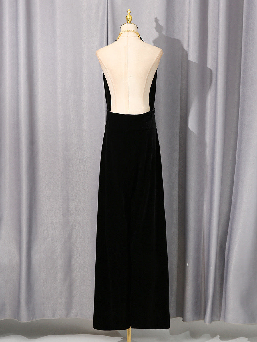 Coin halter backless style