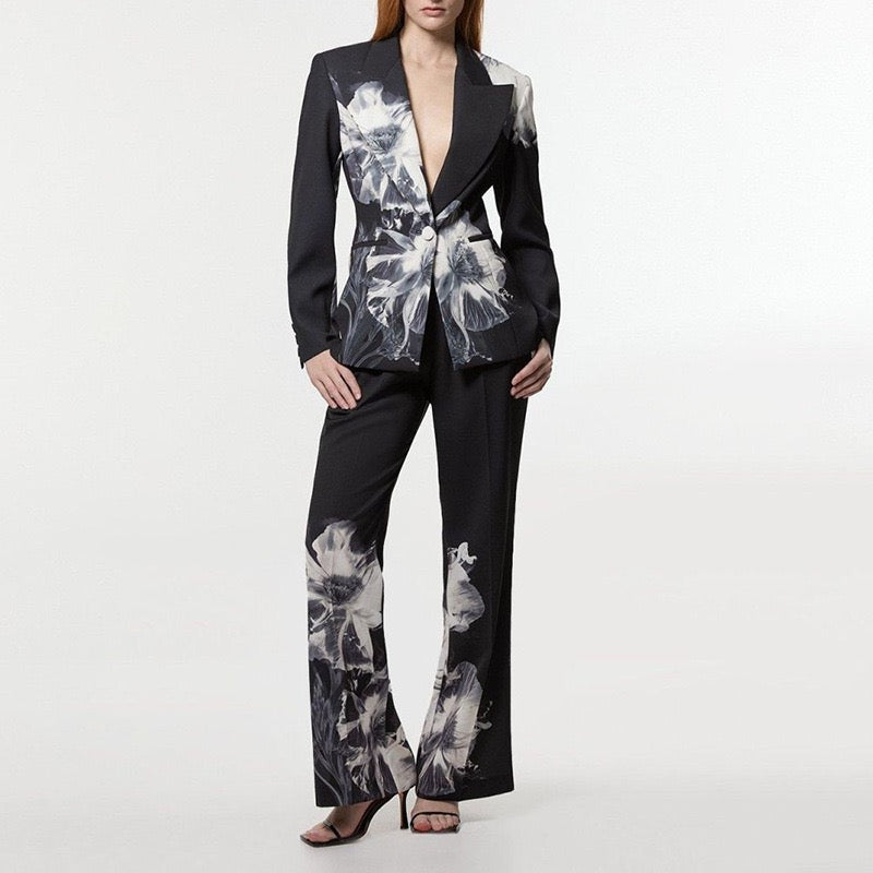 Elegant asymmetric suit