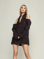 Fashionable hollow out style