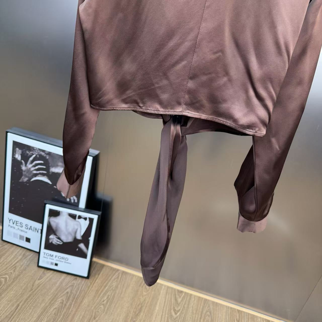 Eyes blouse