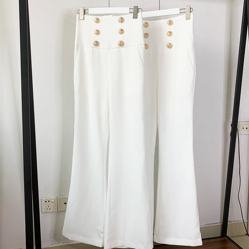 High waist pants with gold buttons