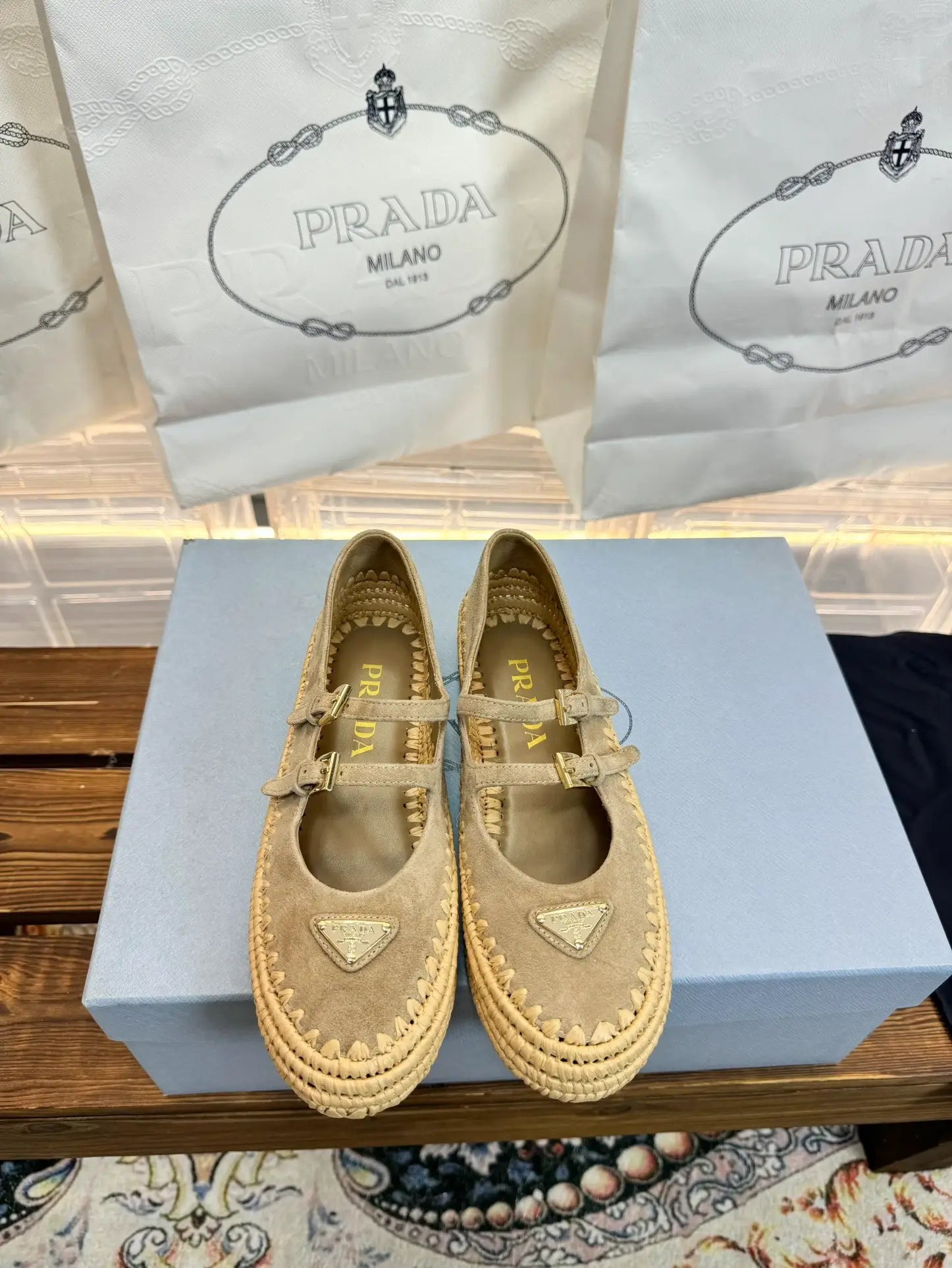 Shoes p*rada