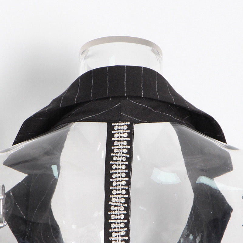 Fashionable hollow out style