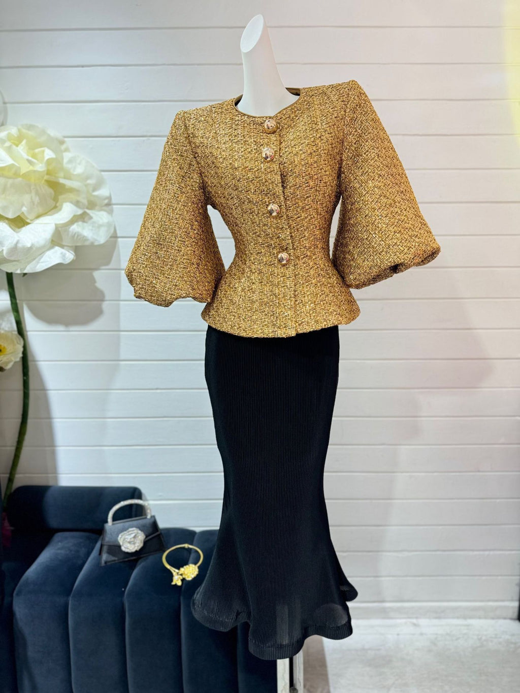 Metallic puff sleeves jacket