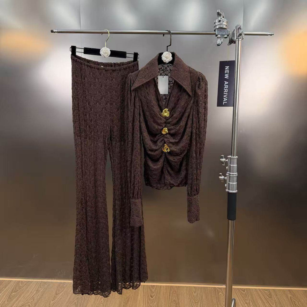 Lace set with buckles