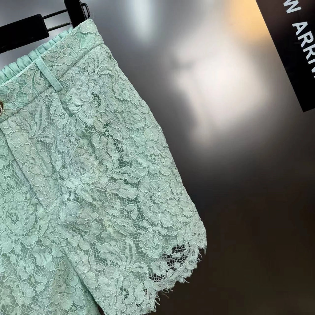 Lace shorts set