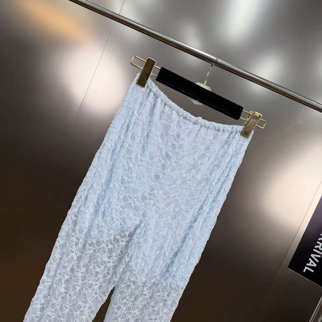 Lace set with buckles