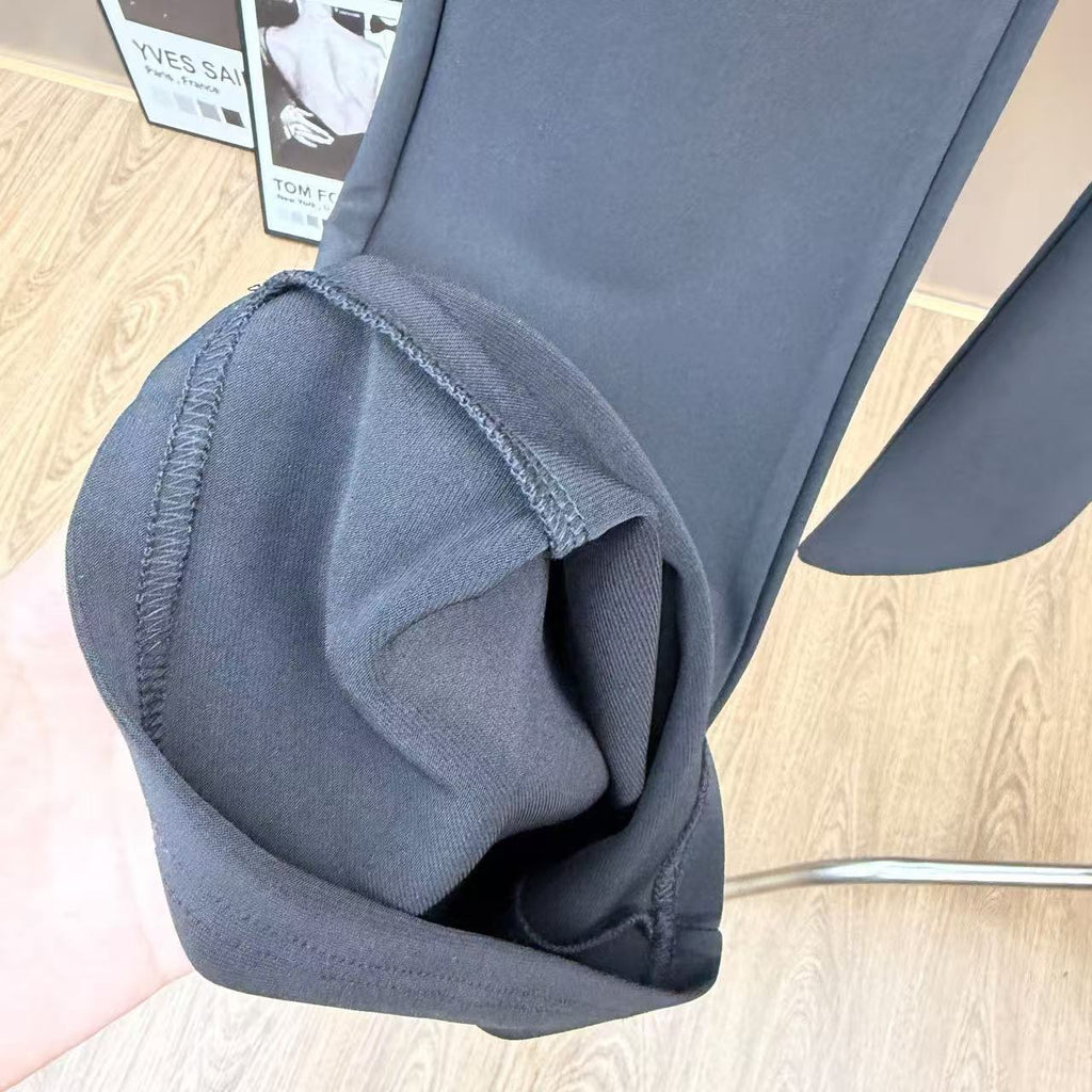 Micro flared slim fit with belt style