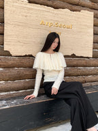 Cape collar cut design