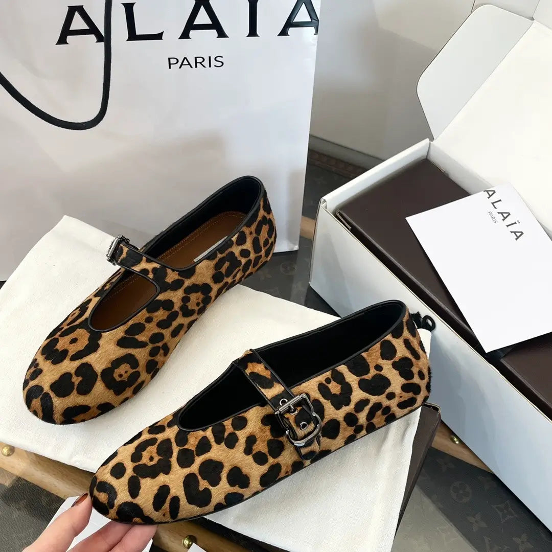 Shoes A*lAiA