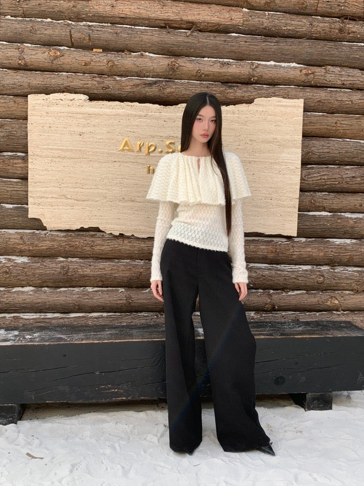 Cape collar cut design