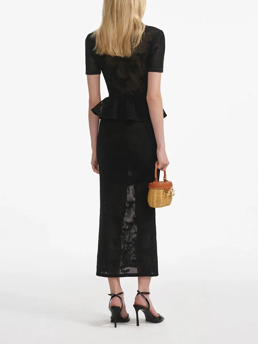 Ruffle edge dress style