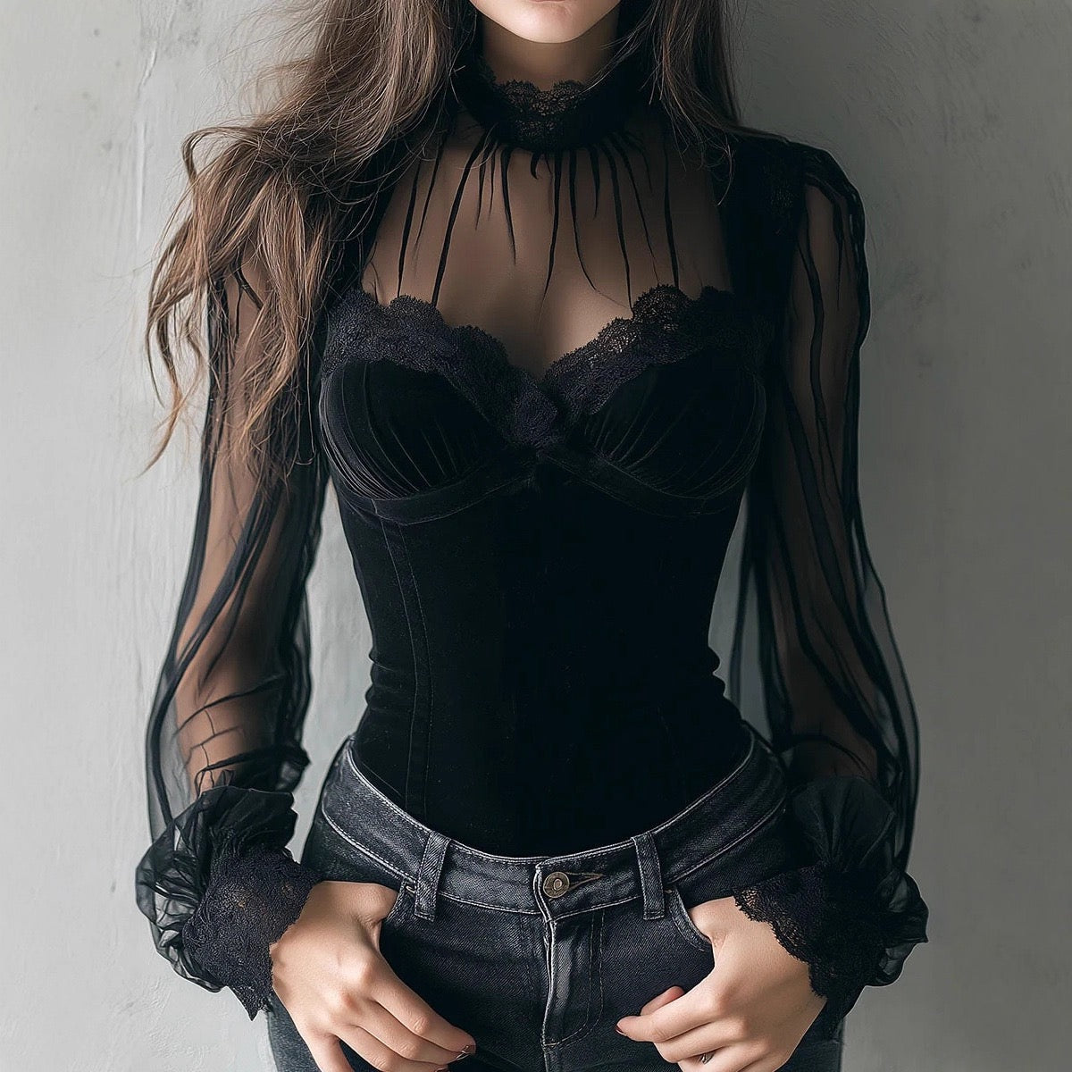 Mesh splicing black lace cut