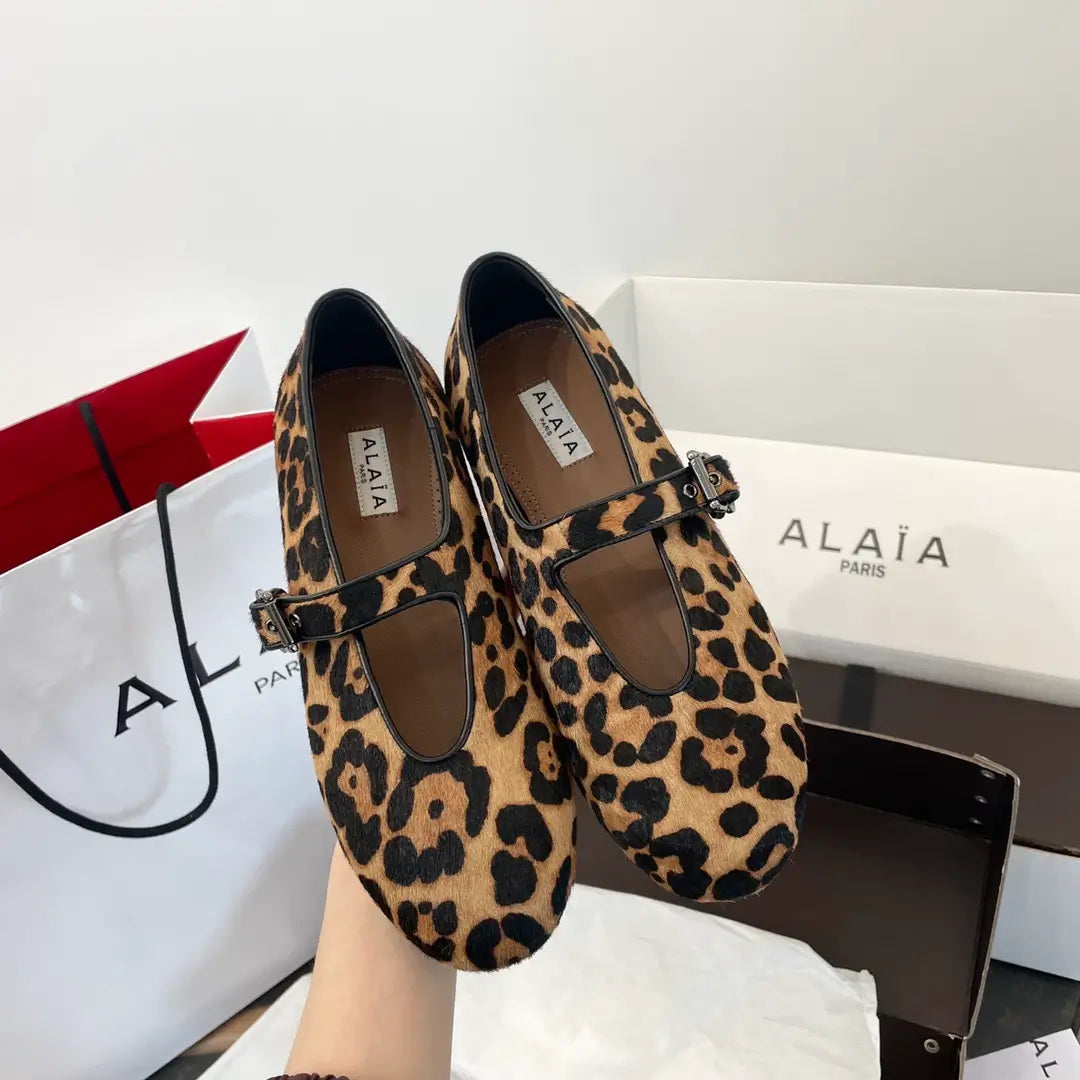 Shoes A*lAiA