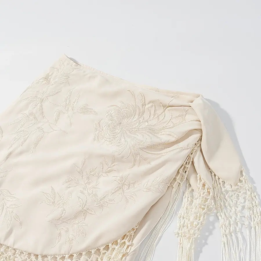 Cross fringes skirt