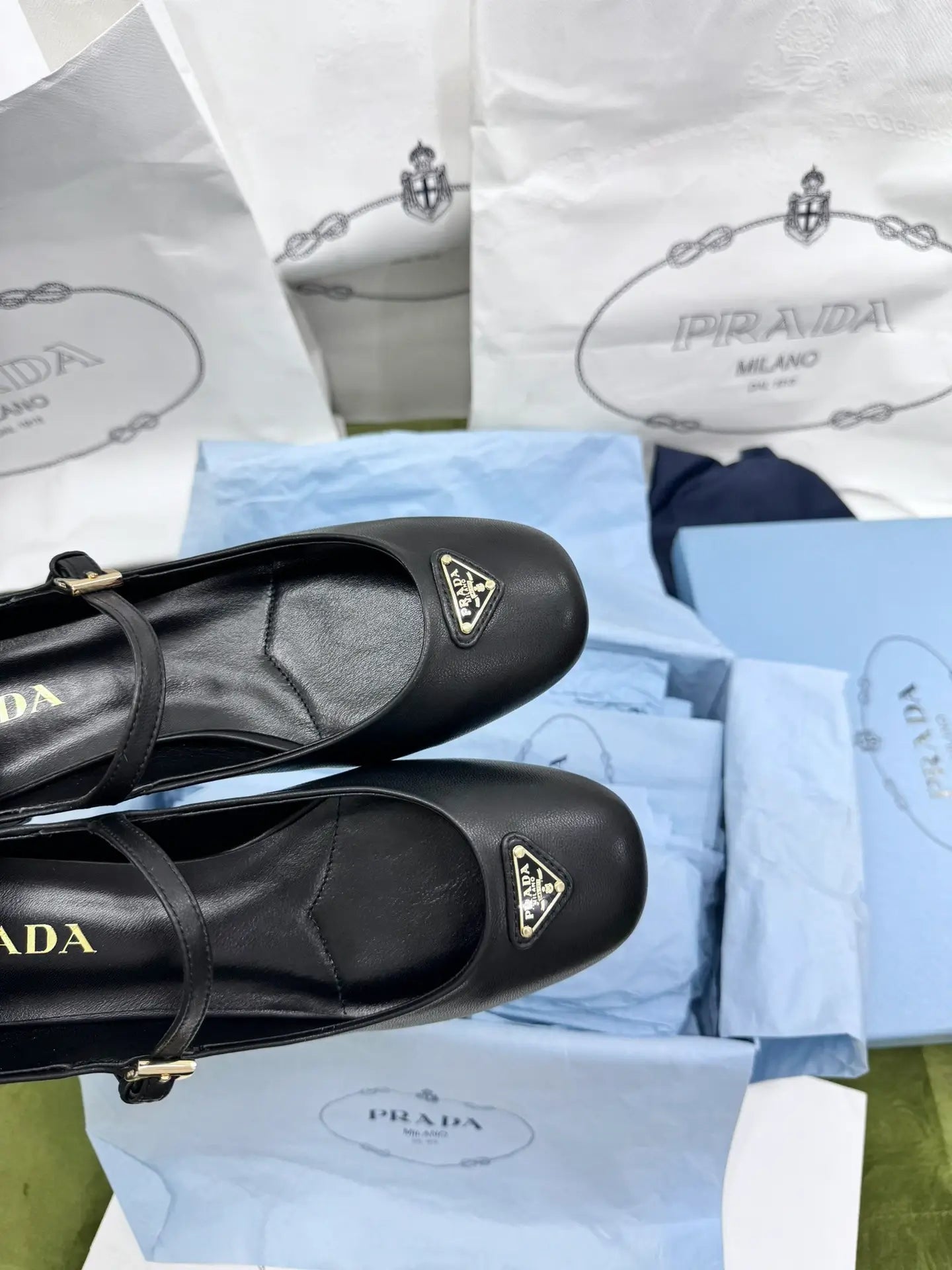 Shoes p*rada