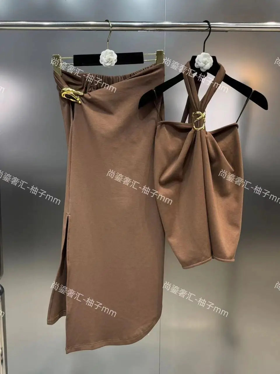 Buckle skirt set