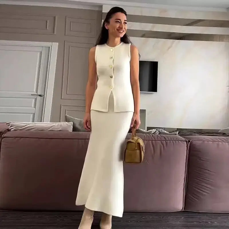 Knitted trendy set
