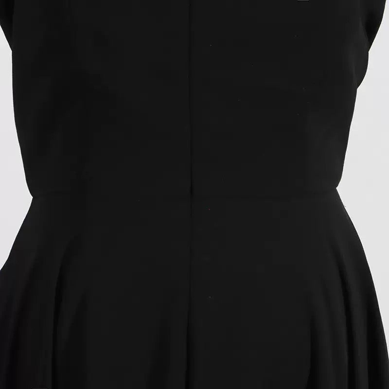 The black maxi dress