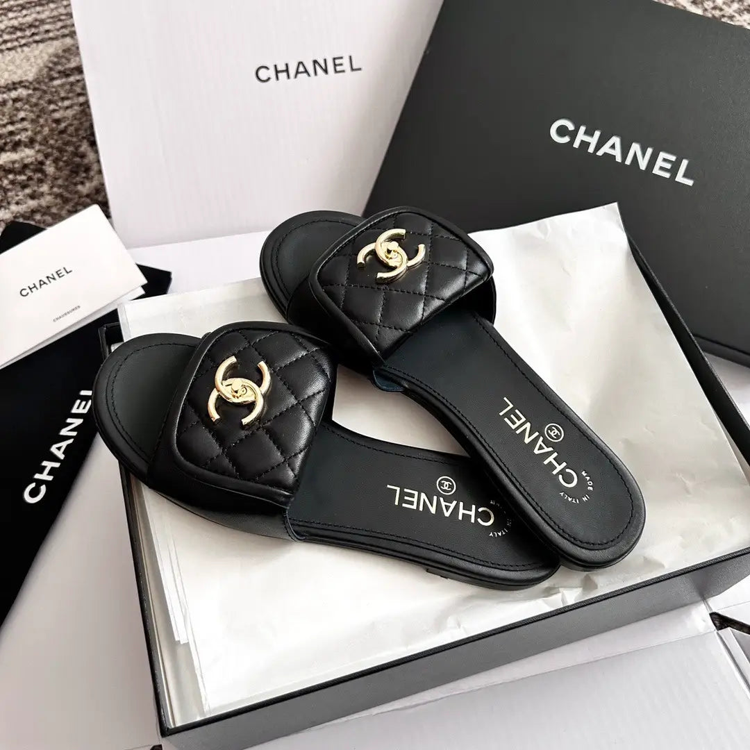 Slippers ch*anel