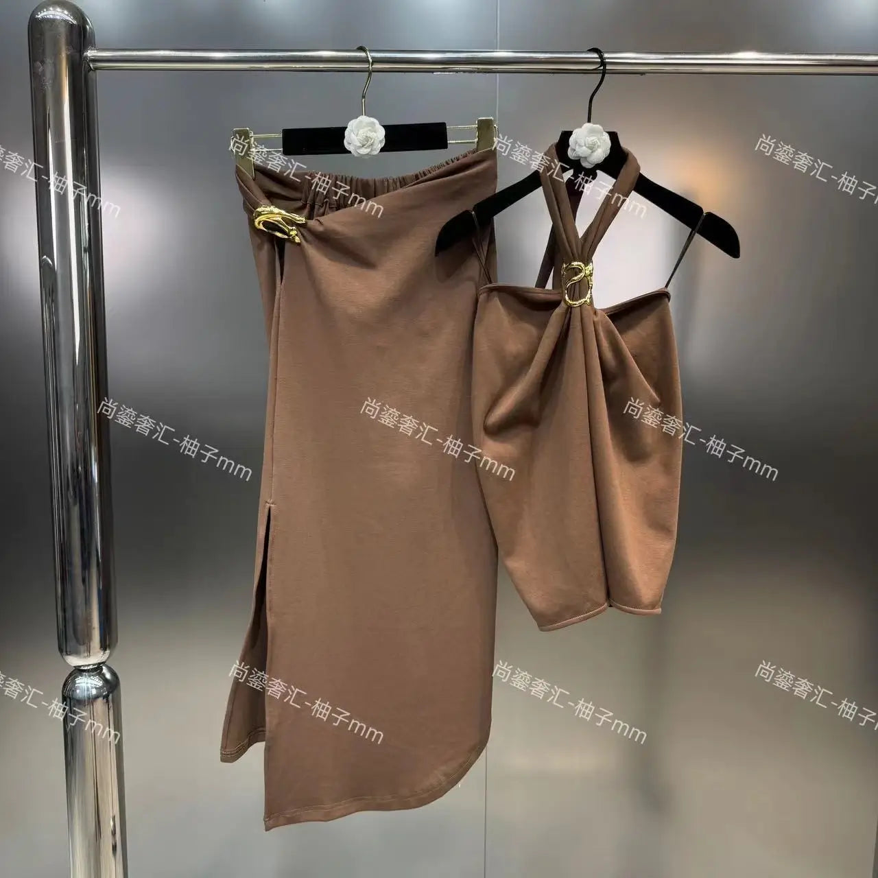 Buckle skirt set
