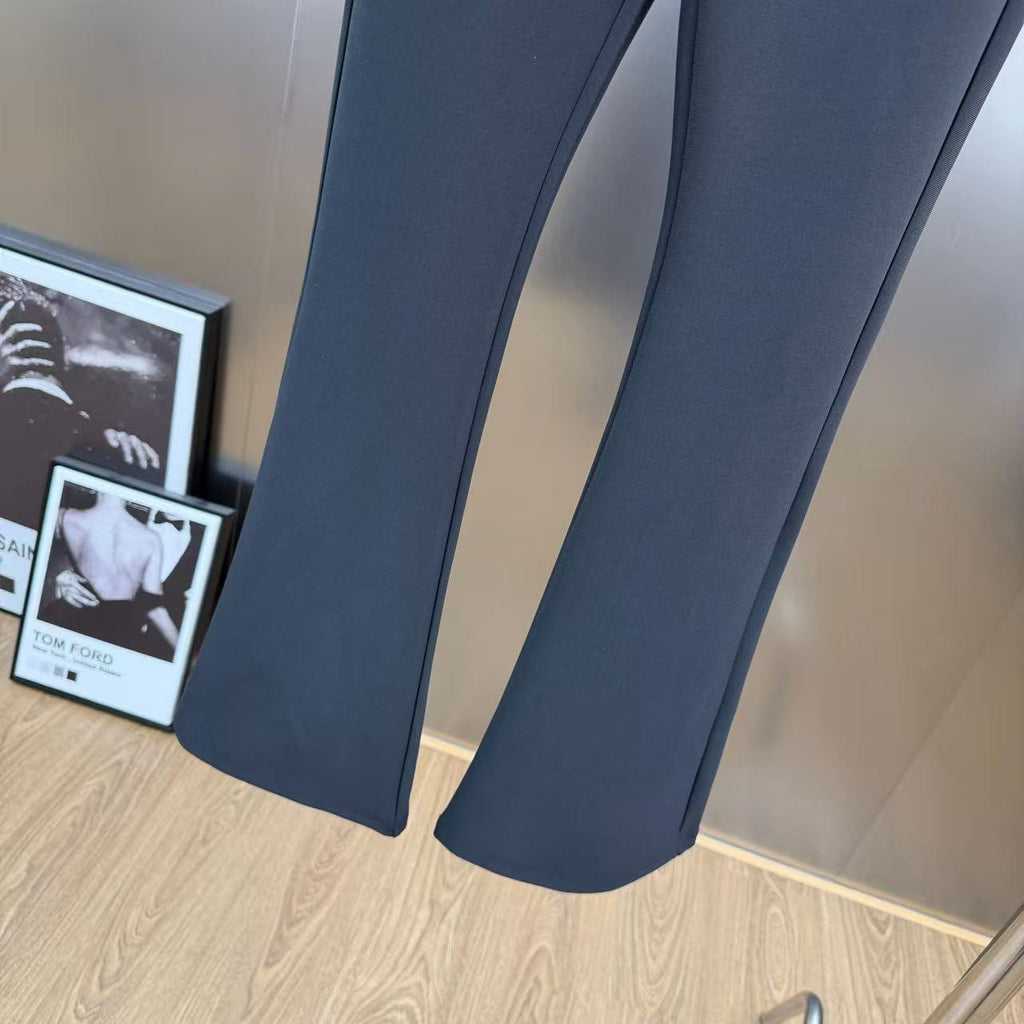 Micro flared slim fit with belt style