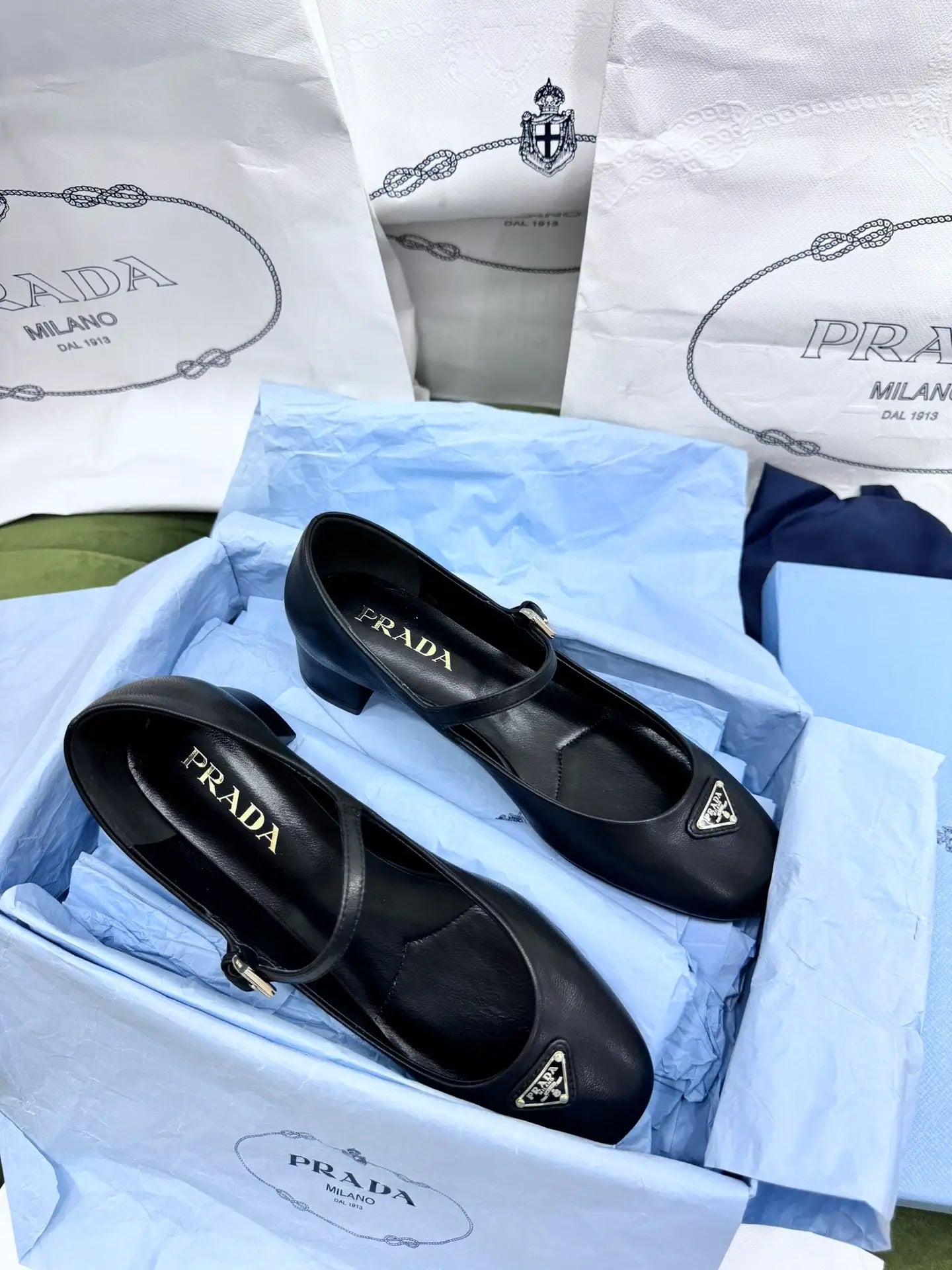 Shoes p*rada