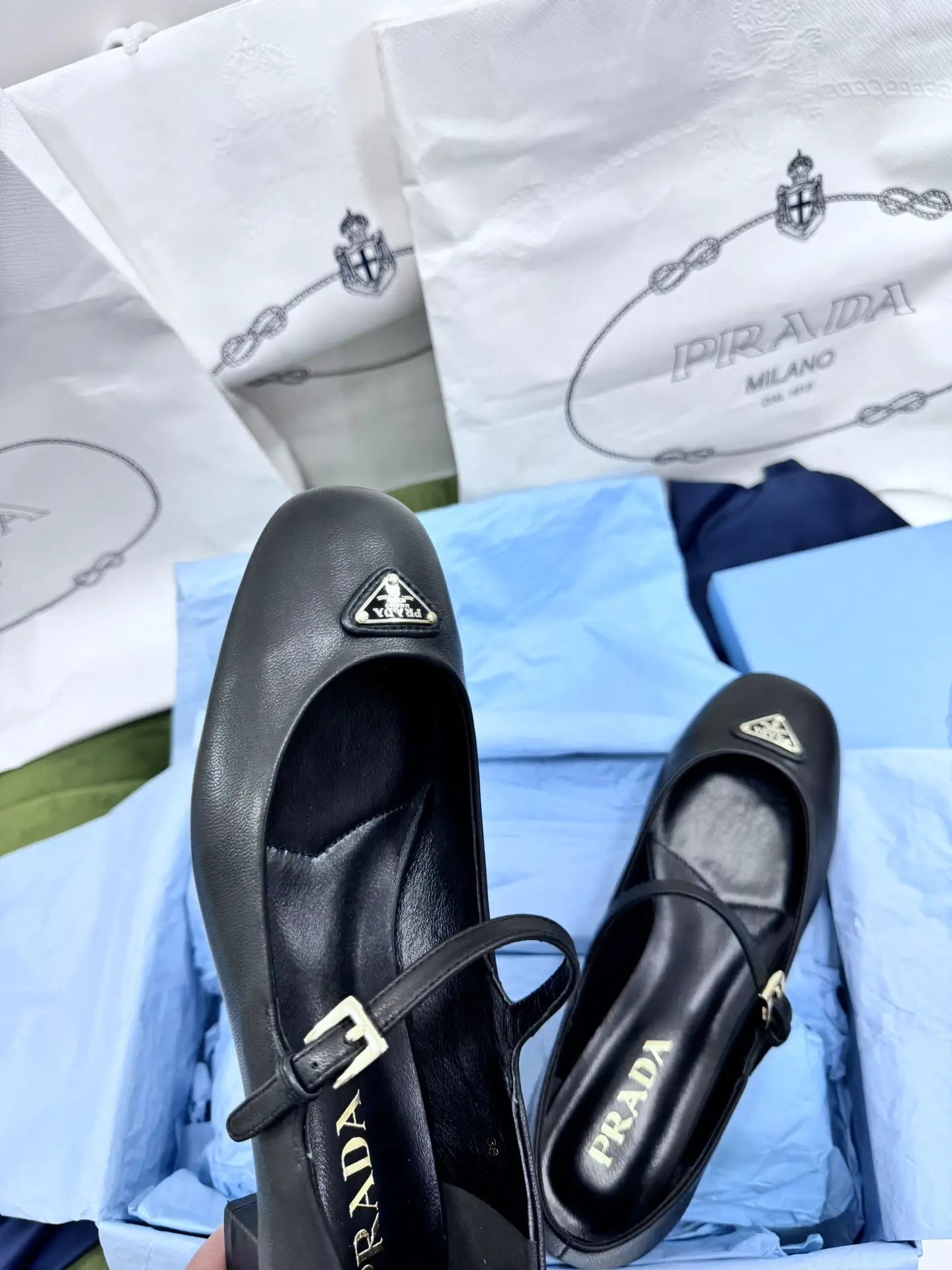 Shoes p*rada