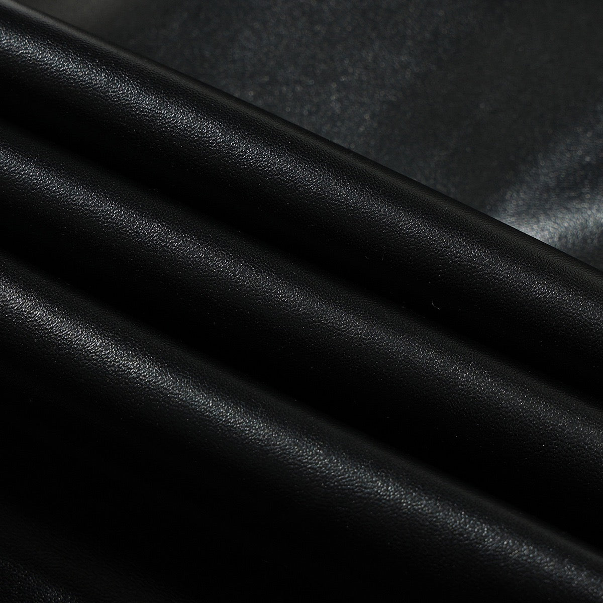 Cross border zipper hip lift