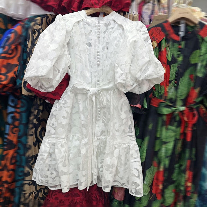 Short loose puff dress