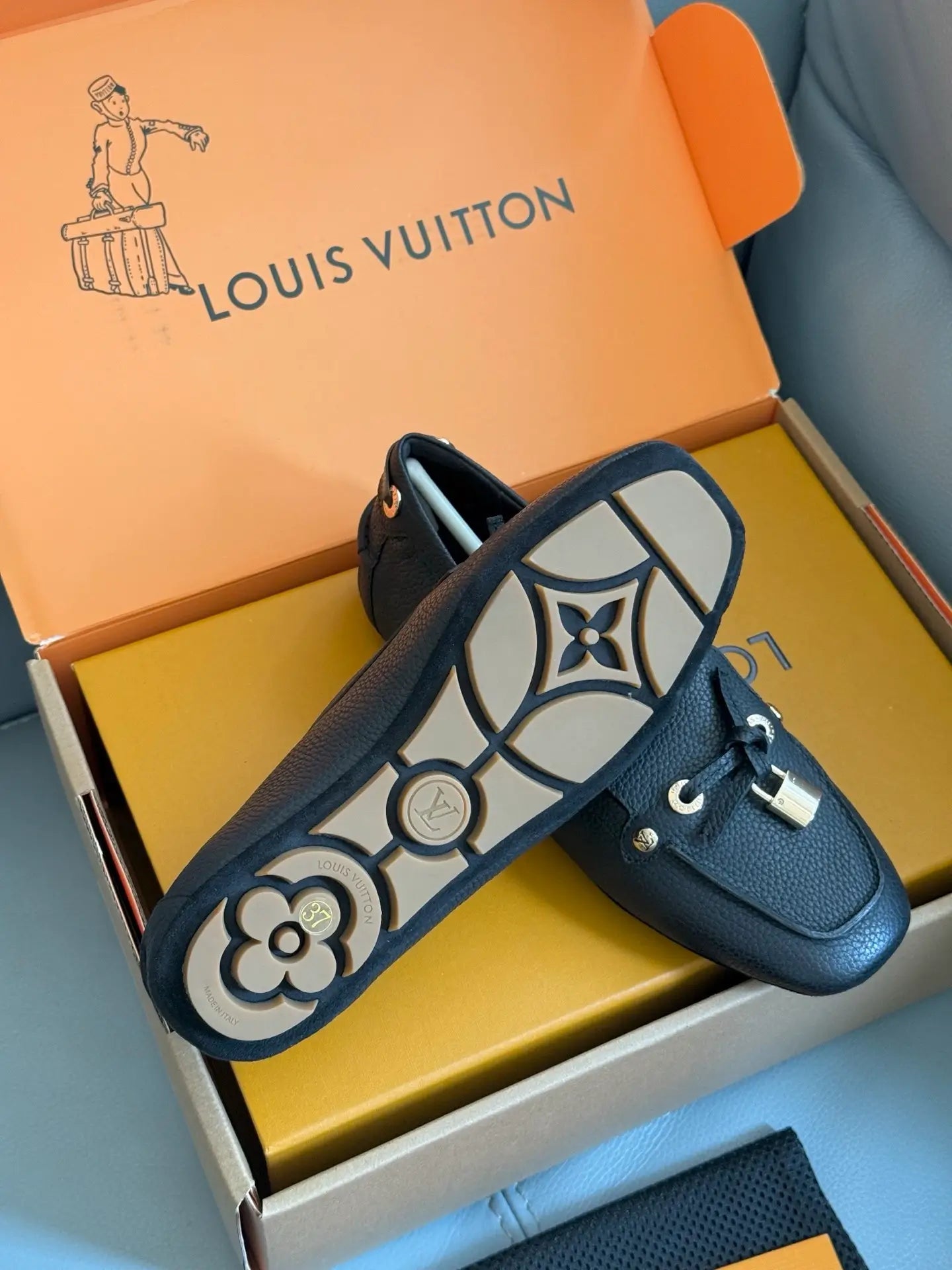 Shoes L*V