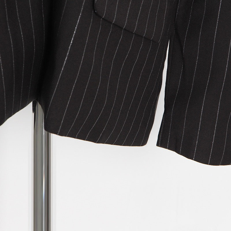 Fashionable hollow out style