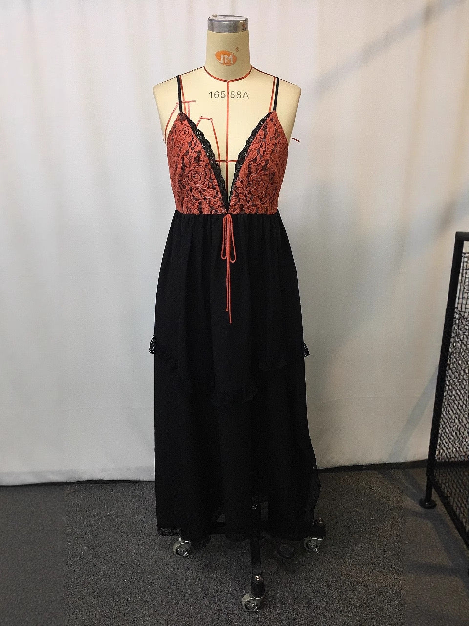 Fluffy embroidery dress