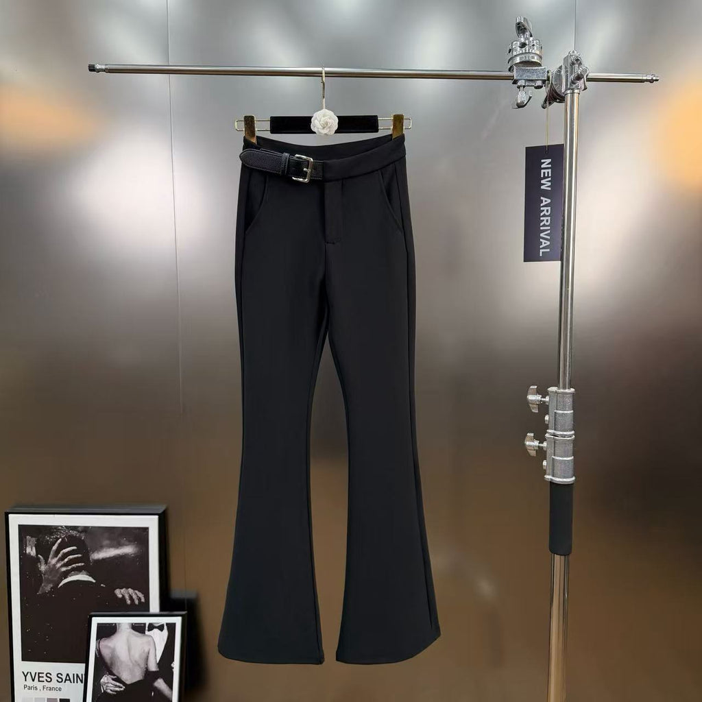 Micro flared slim fit with belt style