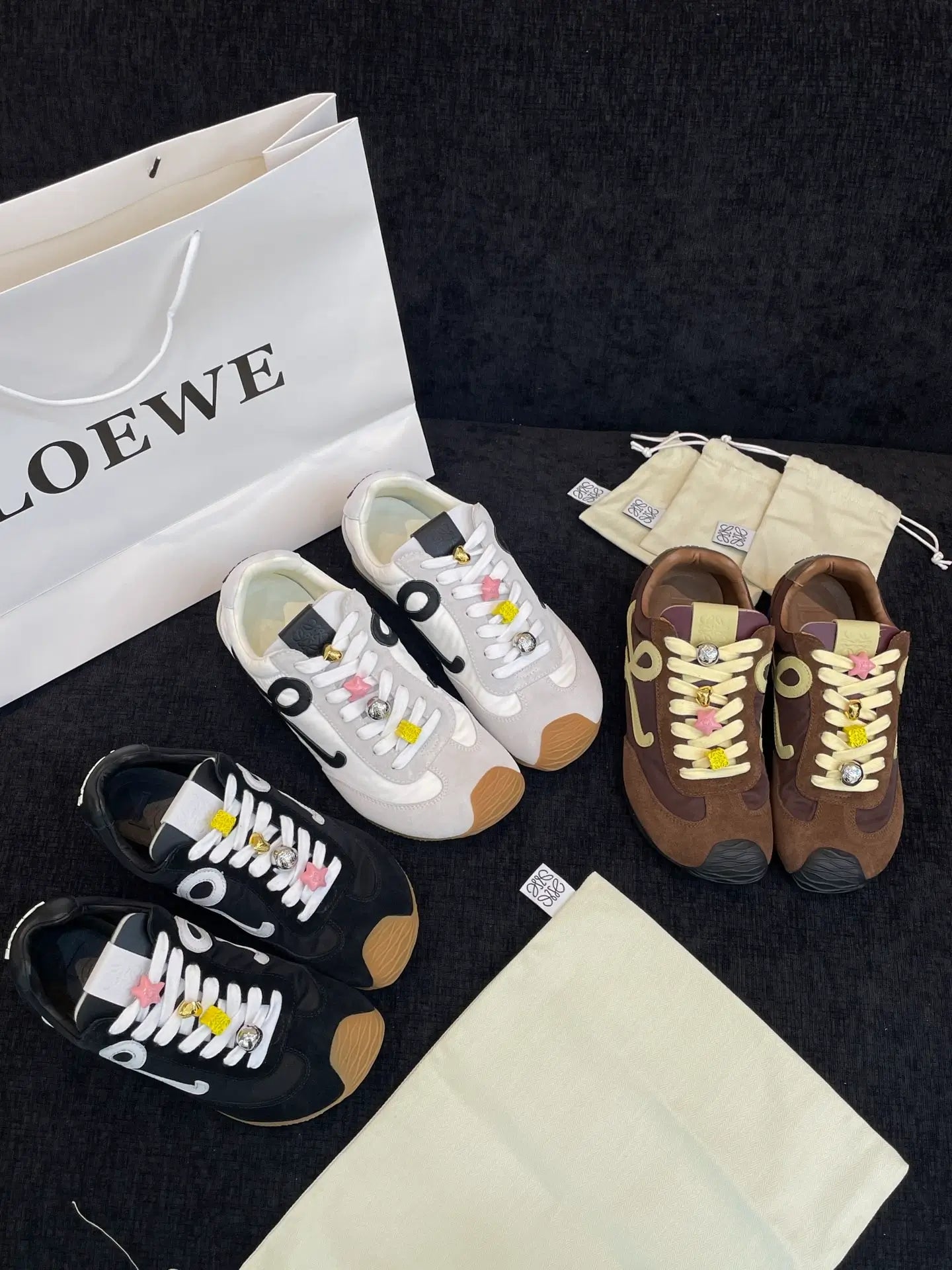 Sneakers lo*ewe