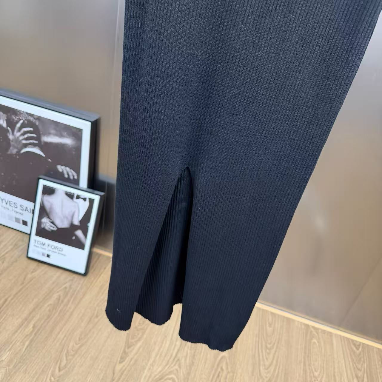 Lapel ribbed belted skirt with top