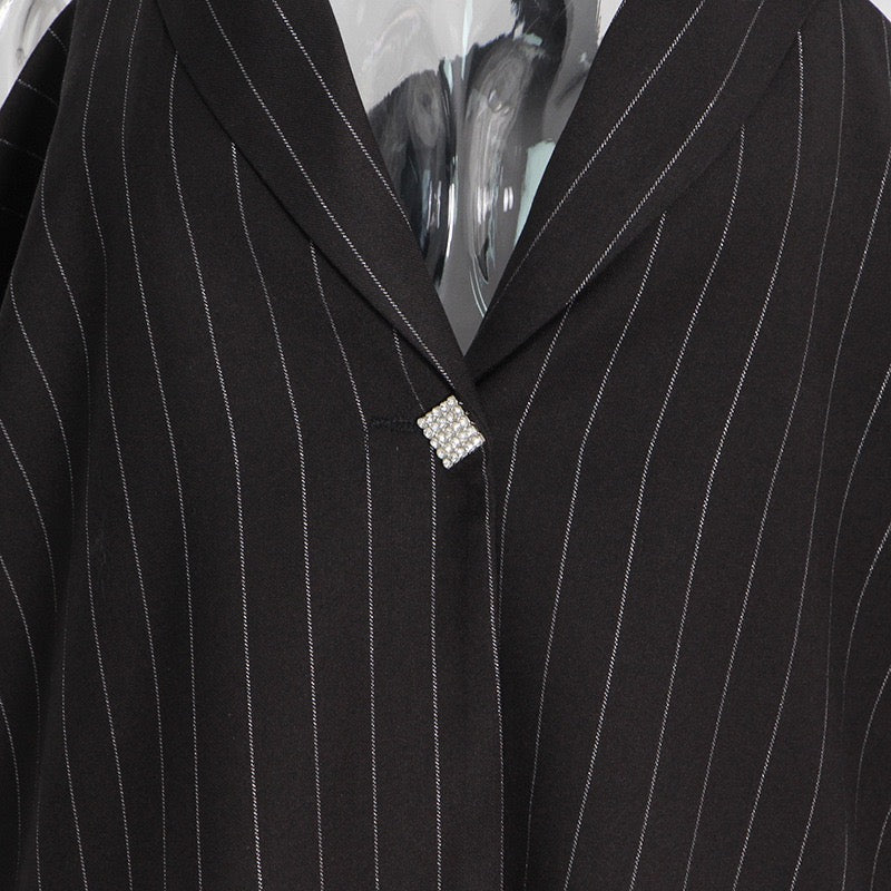 Fashionable hollow out style