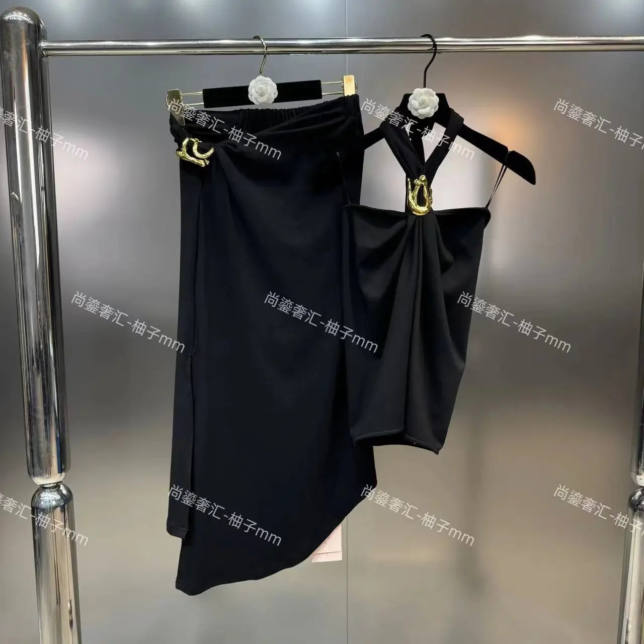 Buckle skirt set