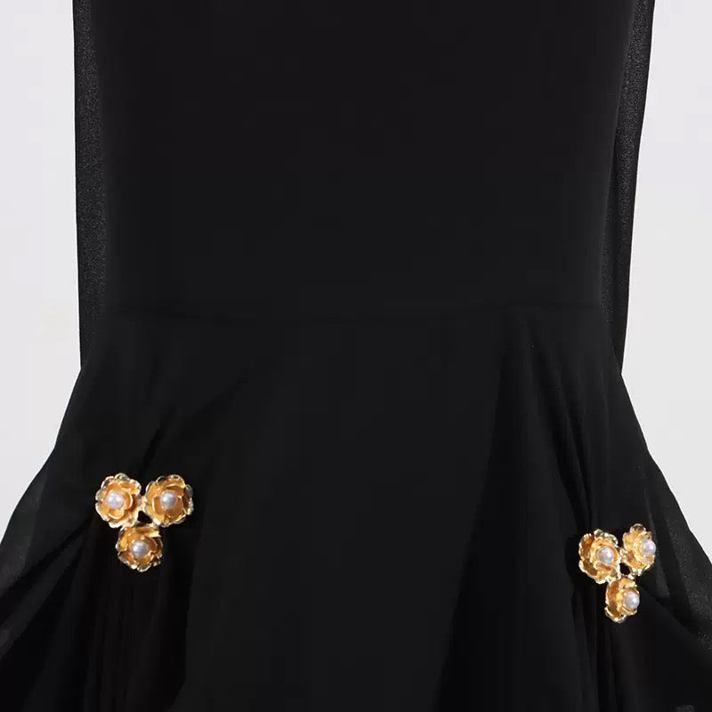 The black maxi dress