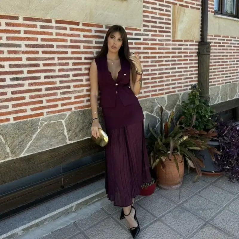 Elegant Plum Two-Piece Set – Sleeveless Button Vest & Pleated Midi Skirt