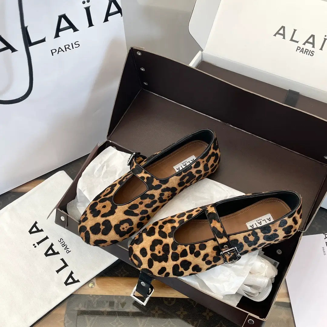 Shoes A*lAiA