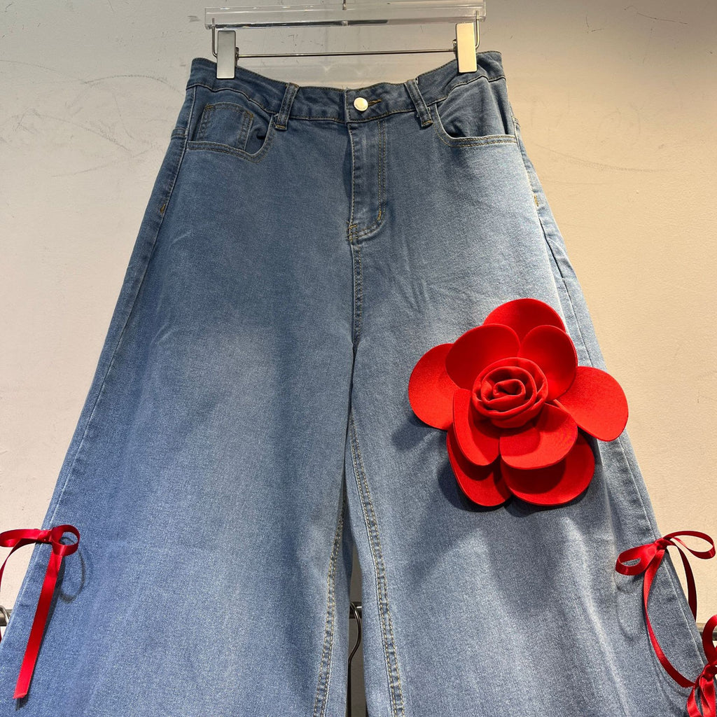 4D flowers jeans