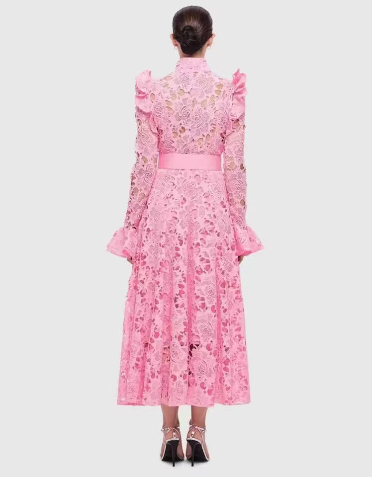 Elegant retro lace dress