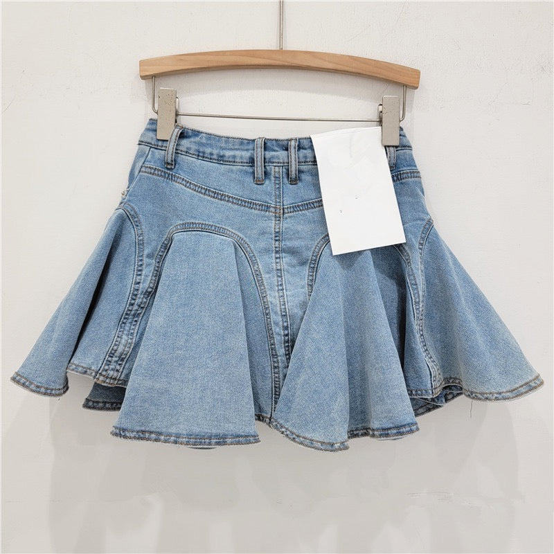 Ruffled denim mini skirt